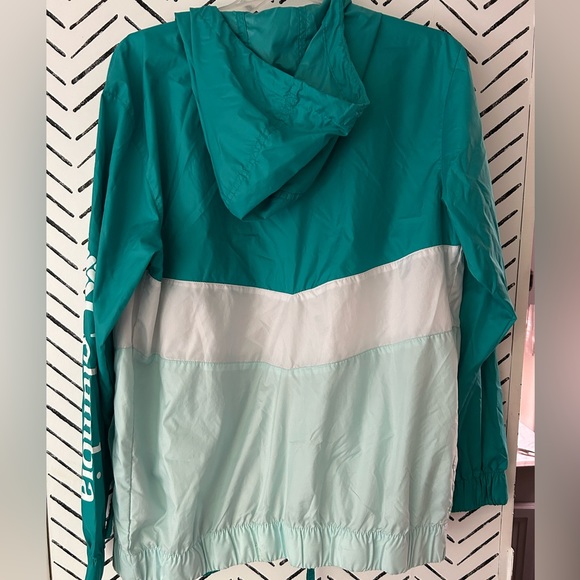 Columbia Jacket - Picture 5 of 5